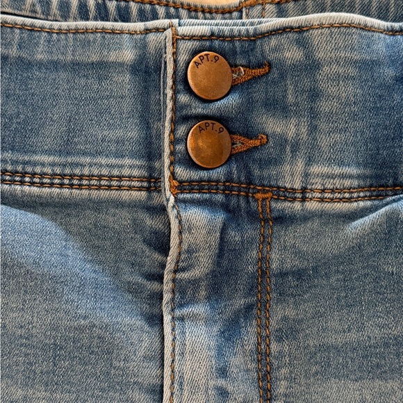 Apt9 stretch, midrise shorts - Picture 3 of 5